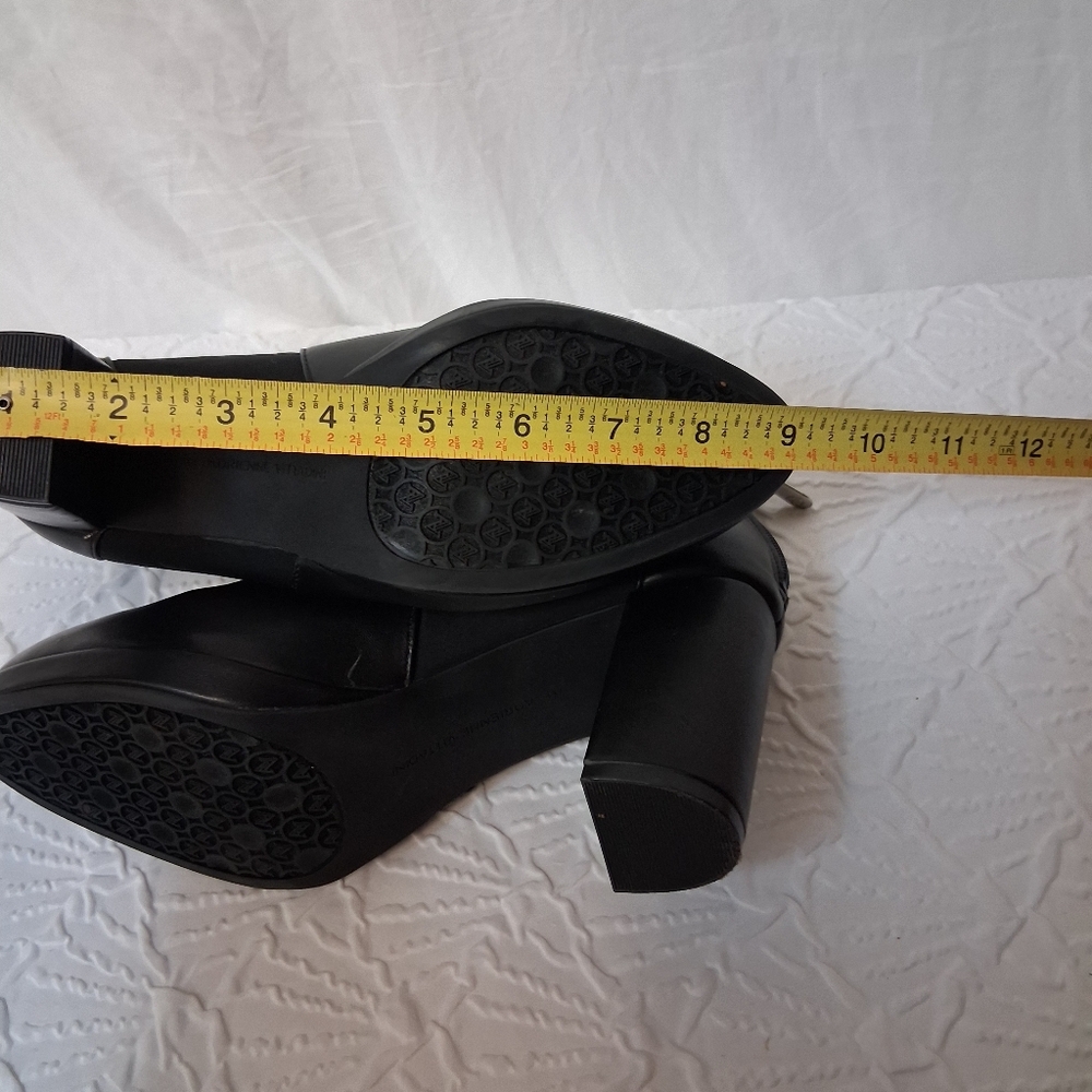 Adrienne Vittadini Black Heeled Boots Size 8.m - Picture 11 of 15